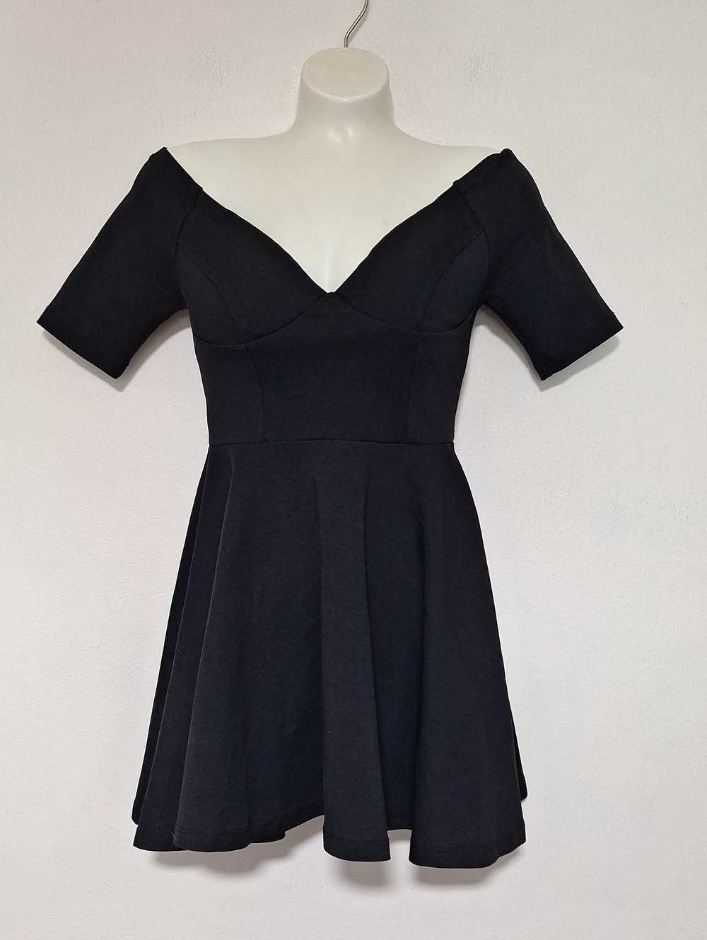 Nasty Girl Classic Off The Shoulder Dress Size Small